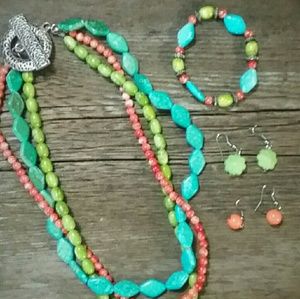 Jewelry Set - Necklace, Bracelet & (2) Earrings